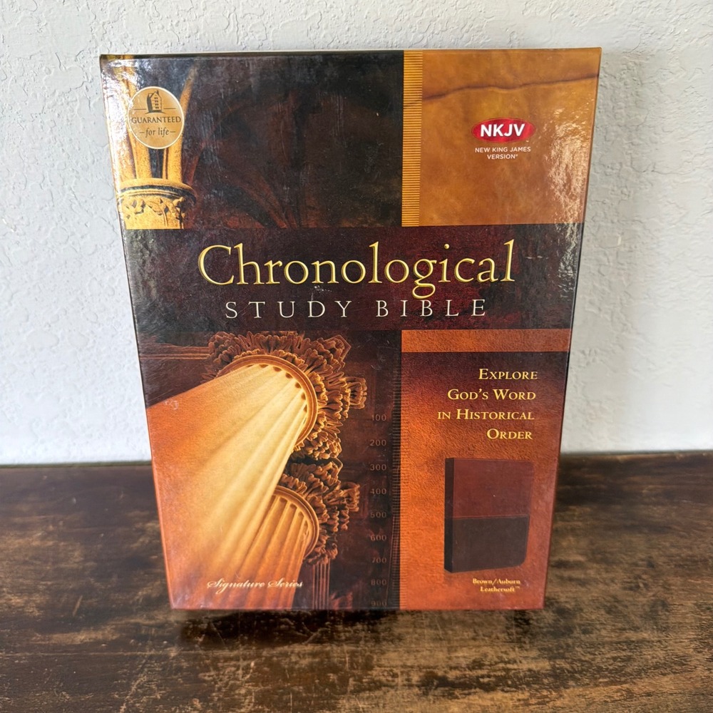 Chronological Study Bible NKJV Signature‎ Series Thomas Nelson Leathersoft NIB